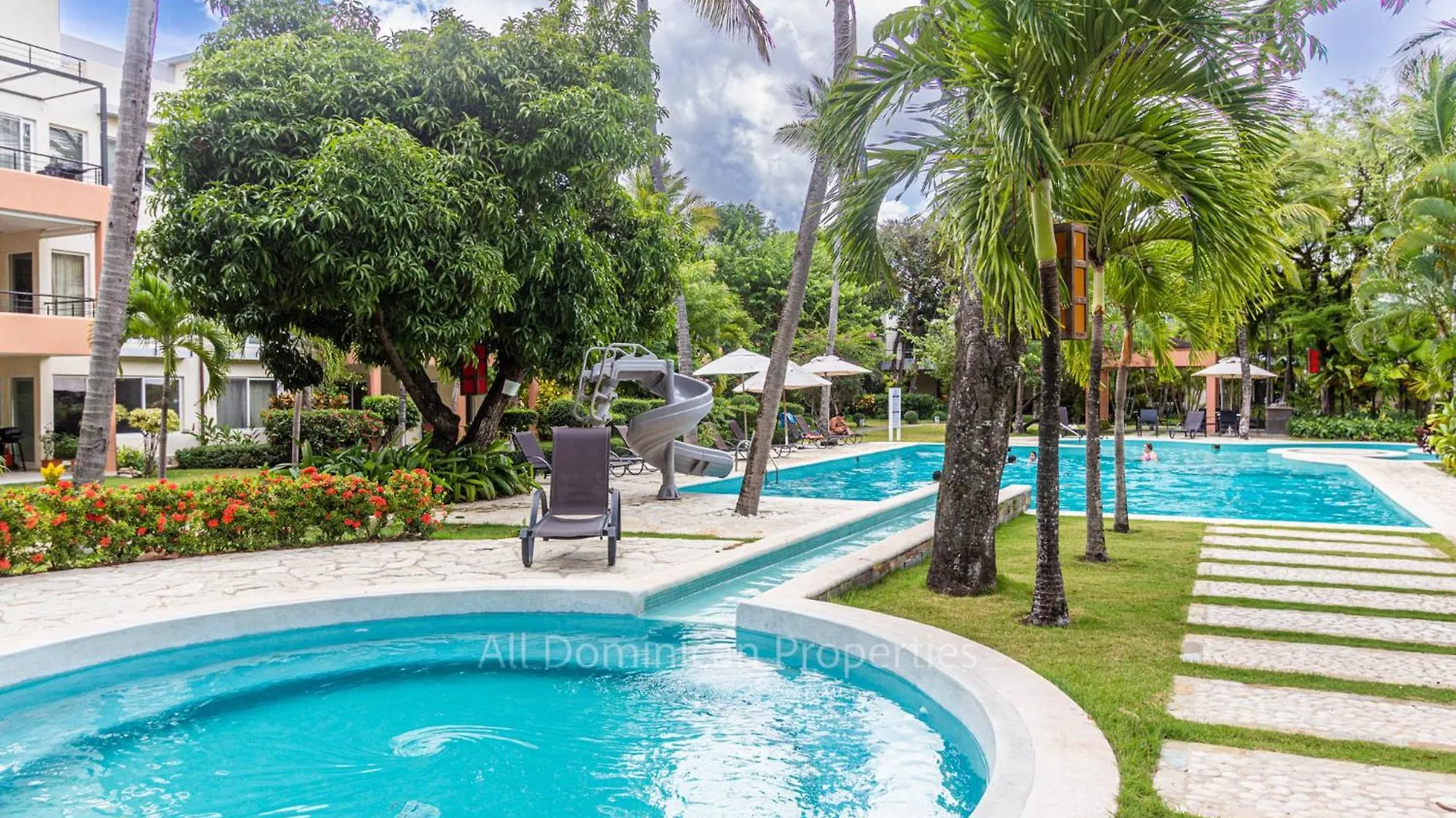 Infiniti Blu, Sosua Apartment